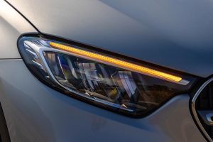 Turn Indicator (Front) Image of GLC