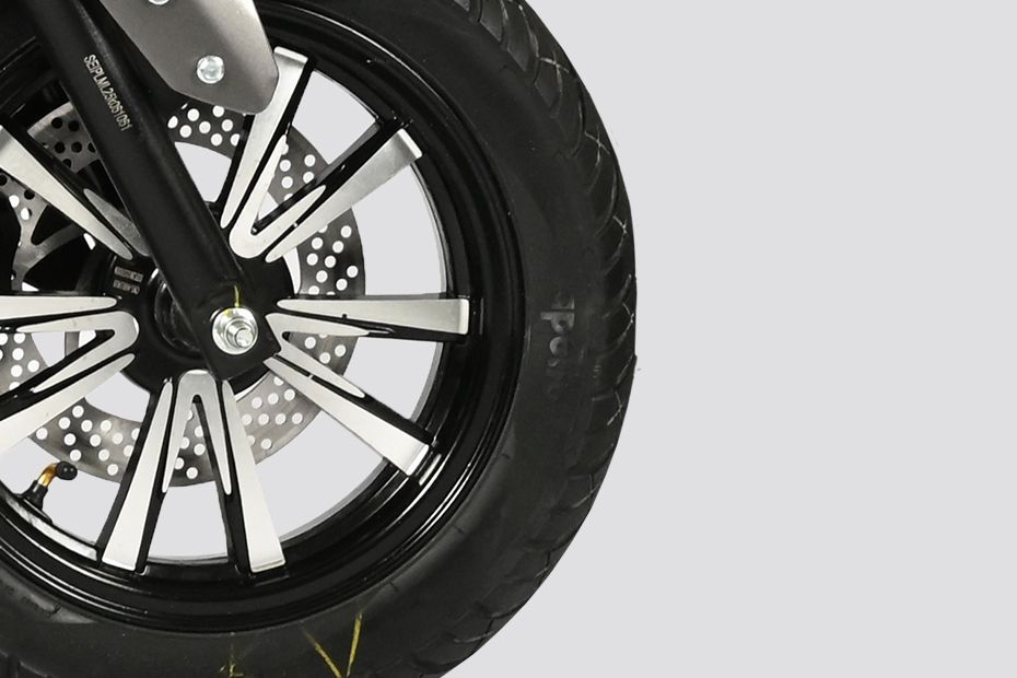 Front Tyre of Rapid