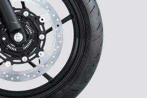 Front Tyre of Ninja 500
