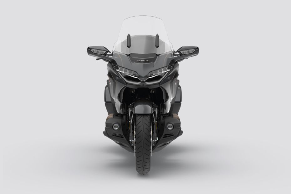 Front View of Gold Wing