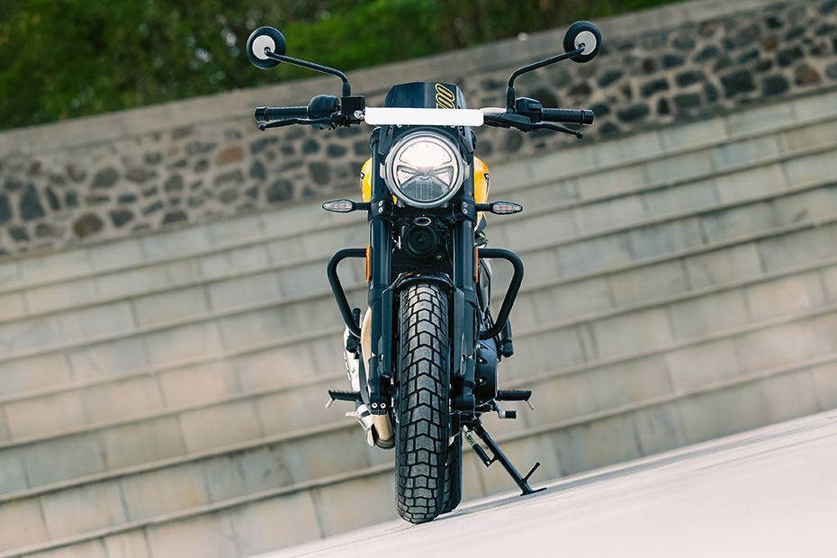 Front View of Tracker 400