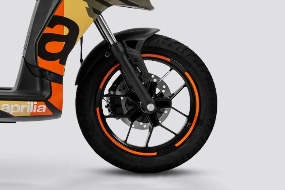 Front Wheel of SR 125 hp.e