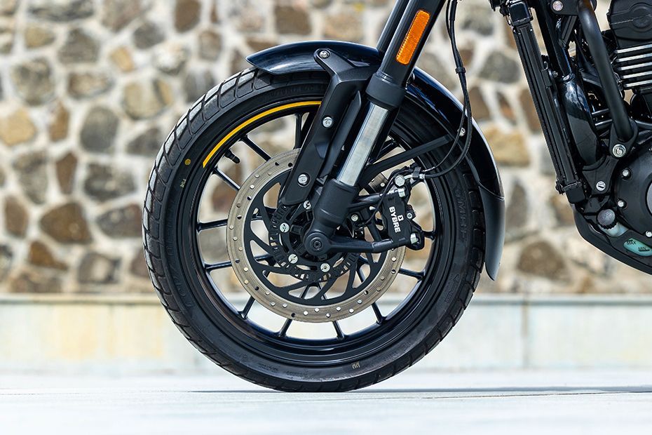 Front Wheel of Tracker 400