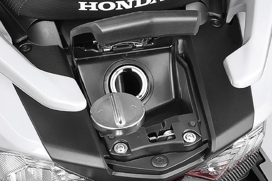 Fuel Lid (Open) of Model_