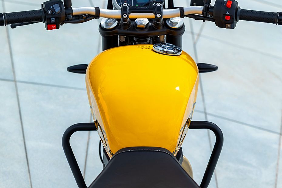 Fuel Tank (Top) of Model_