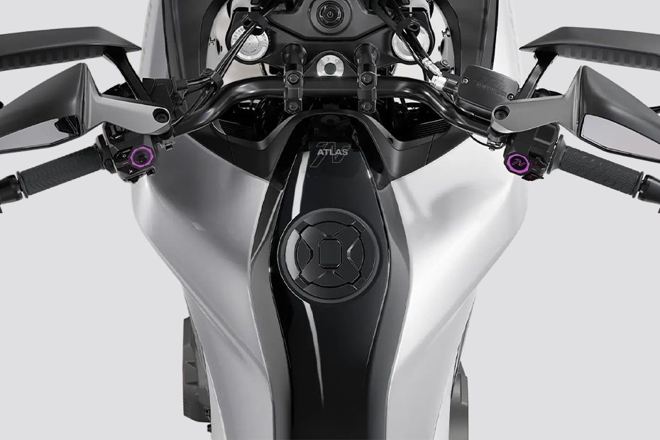 Fuel Tank (Top) of Model_
