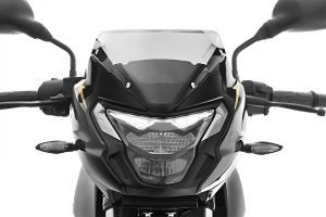 Headlamp of Pulsar 150