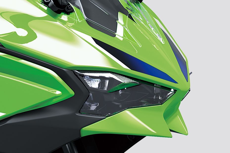 Headlamp of Ninja 500