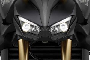 Headlamp of CB1000 Hornet SP