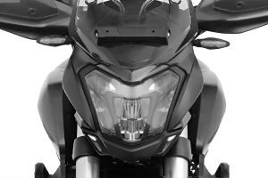 Headlamp of Dominar 400
