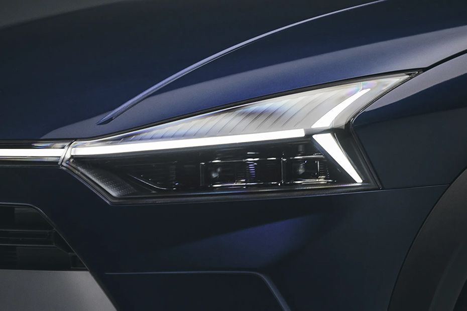 Headlight Image of i20 2027