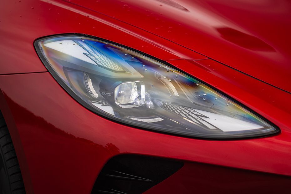 Headlight Image of Cyberster