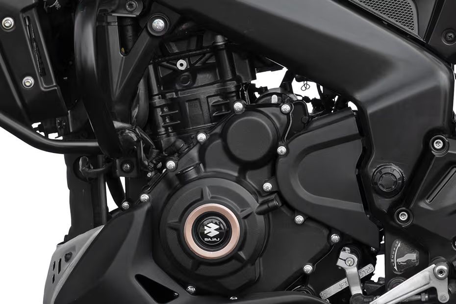 Engine (Left) of Dominar 400