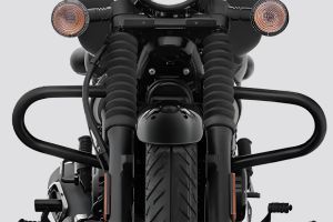 Leg Guard of Avenger 220 Street