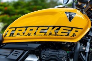 Model Badge of Tracker 400