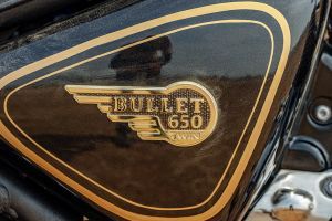Model Badge of Bullet 650