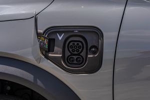 Charging Flap (Open) Image of VF6