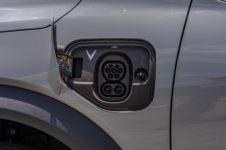 Charging Flap (Open) Image of VF6