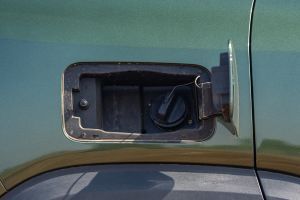 Fuel Lid (Open) Image of Duster