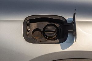 Fuel Lid (Open) Image of GLC
