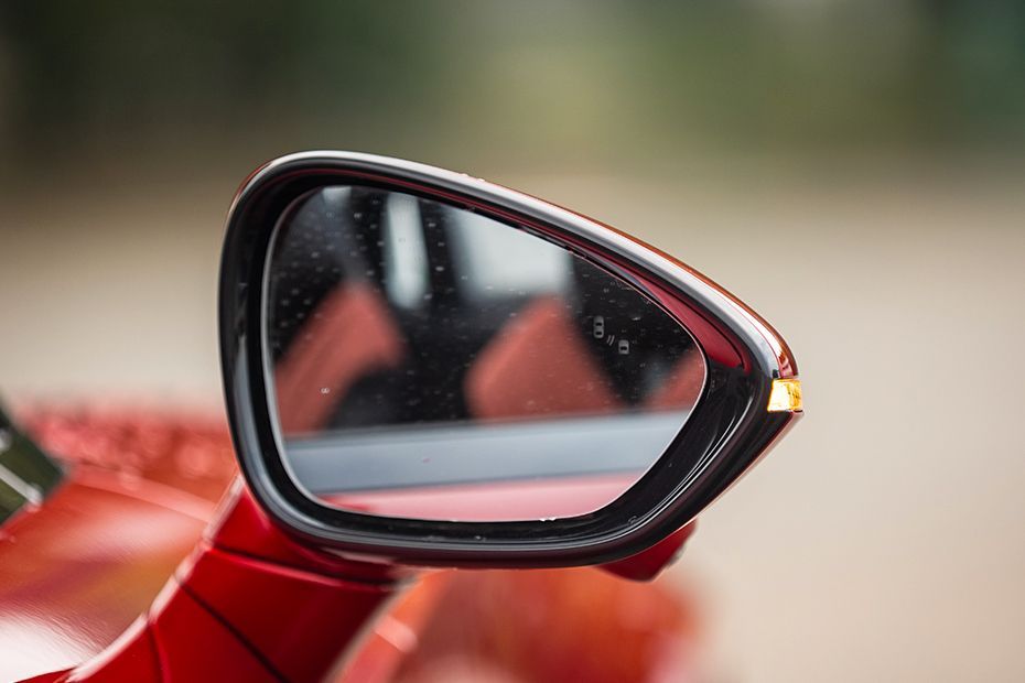 Outside Mirror Glass Image of Cyberster