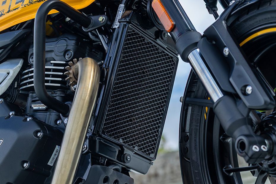 Radiator of Tracker 400