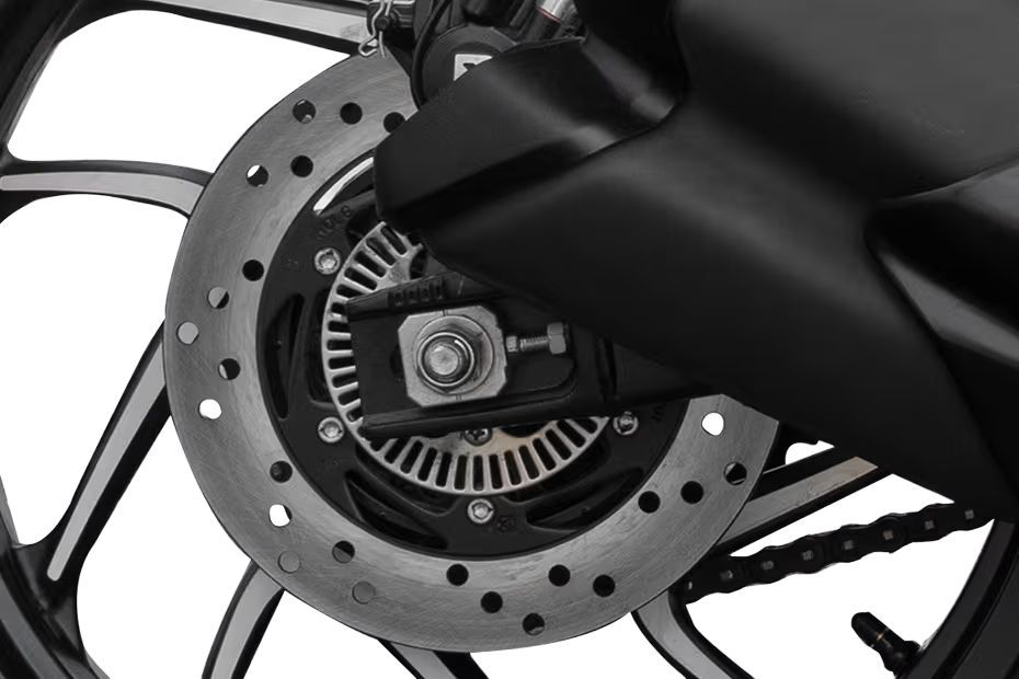 Rear Brake of Dominar 400