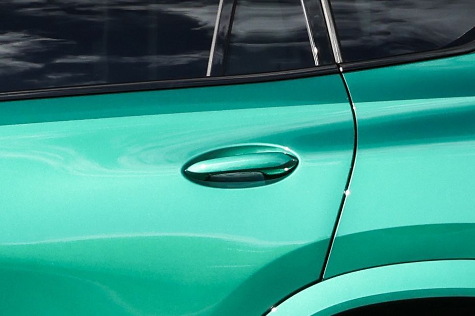 Rear Door Handle Image of X6