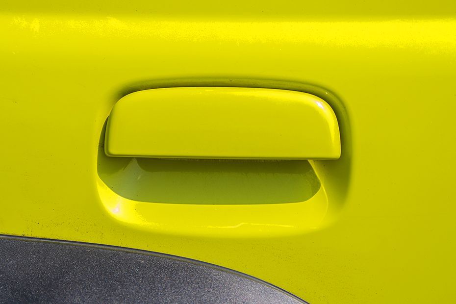 Rear Door Handle Image of Jimny