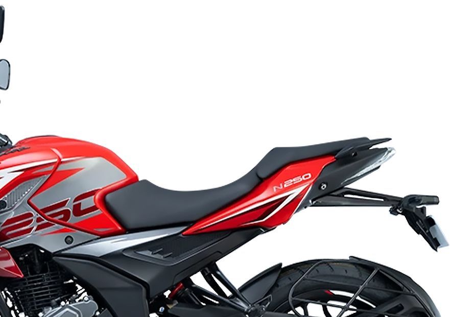 Rear Fairing of Pulsar N250