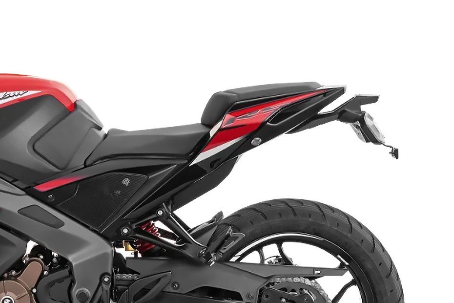 Rear Fairing of Pulsar RS200