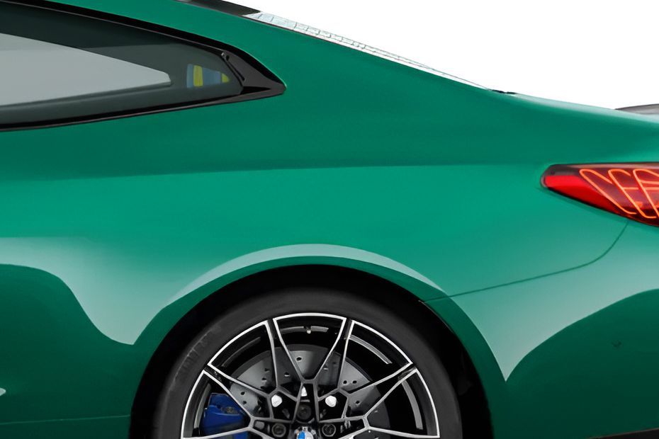 Rear Fender Image of M4 CS