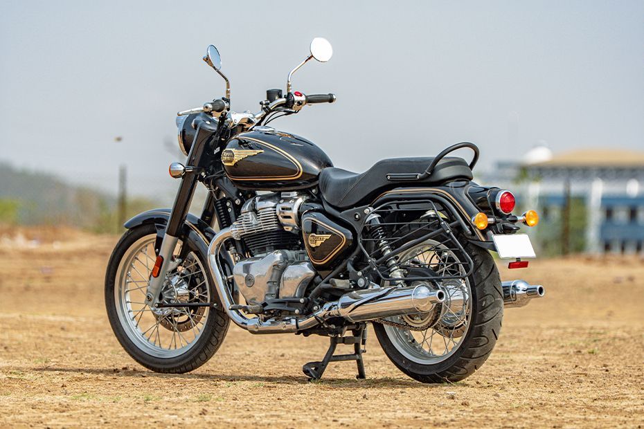 Rear Left Three Quarter View of Bullet 650