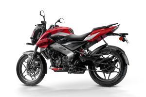 Rear Left Three Quarter View of Pulsar NS160
