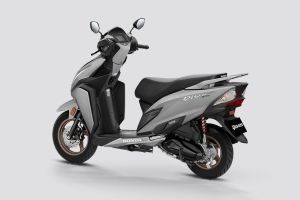 Rear Left Three Quarter View of Dio 125