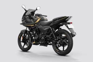 Rear Left Three Quarter View of Pulsar 220F