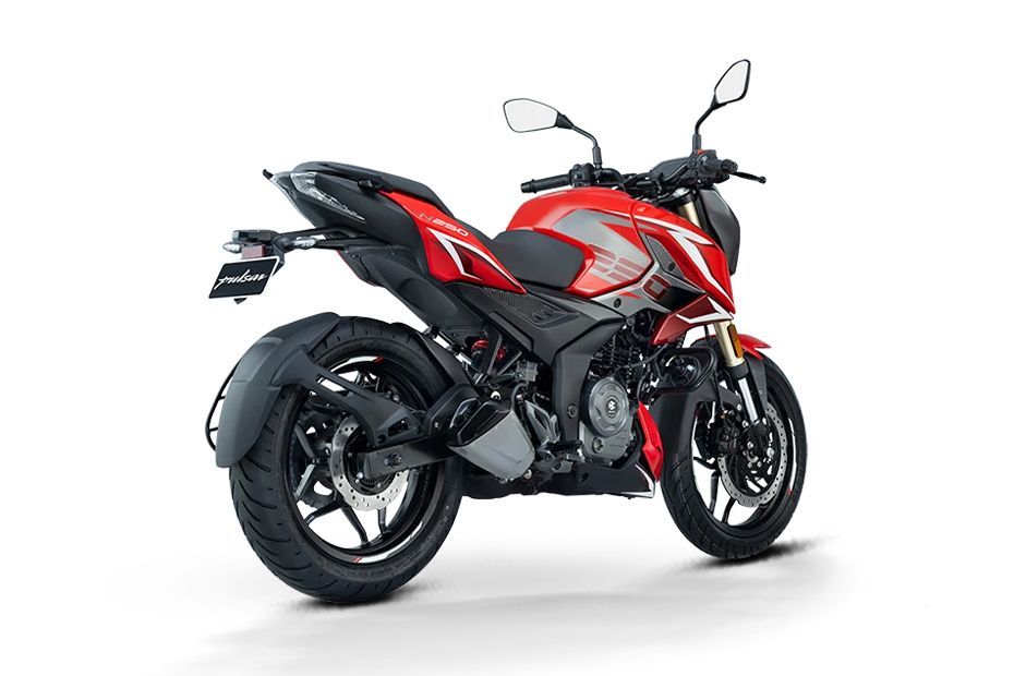Rear Right Three Quarter View of Pulsar N250
