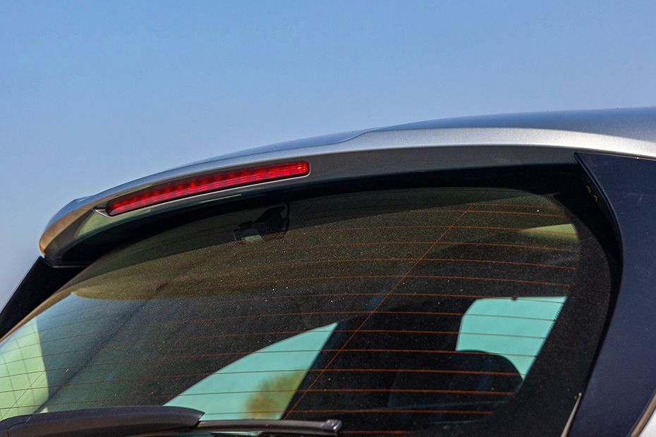 Rear Spoiler Image of GLC