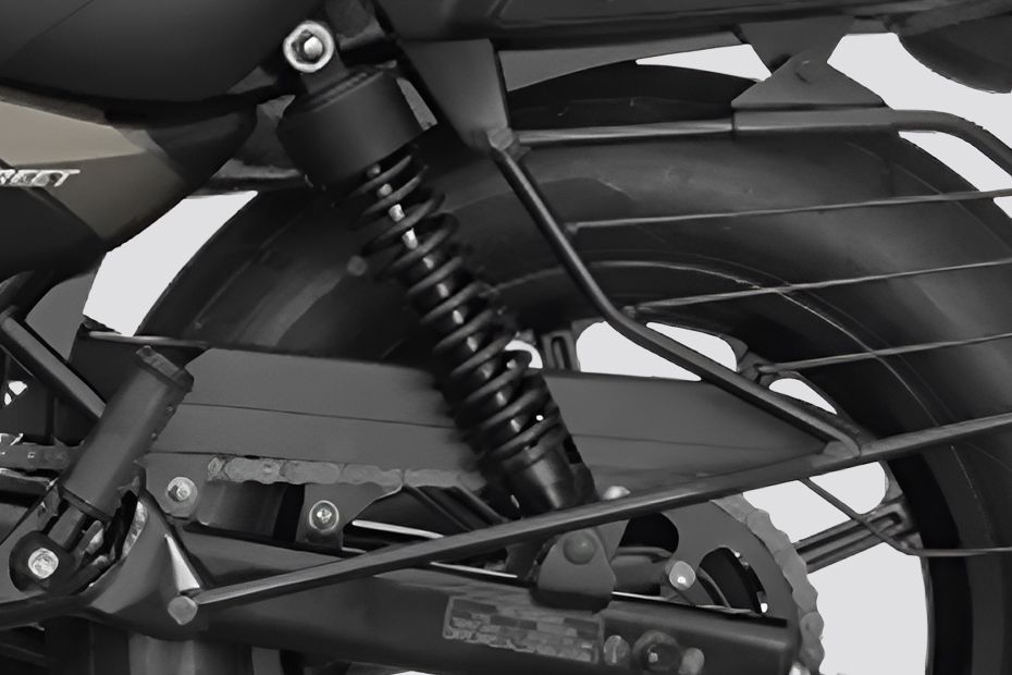 Rear Suspension of Avenger 220 Street