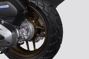 Rear Tyre of ADV 160