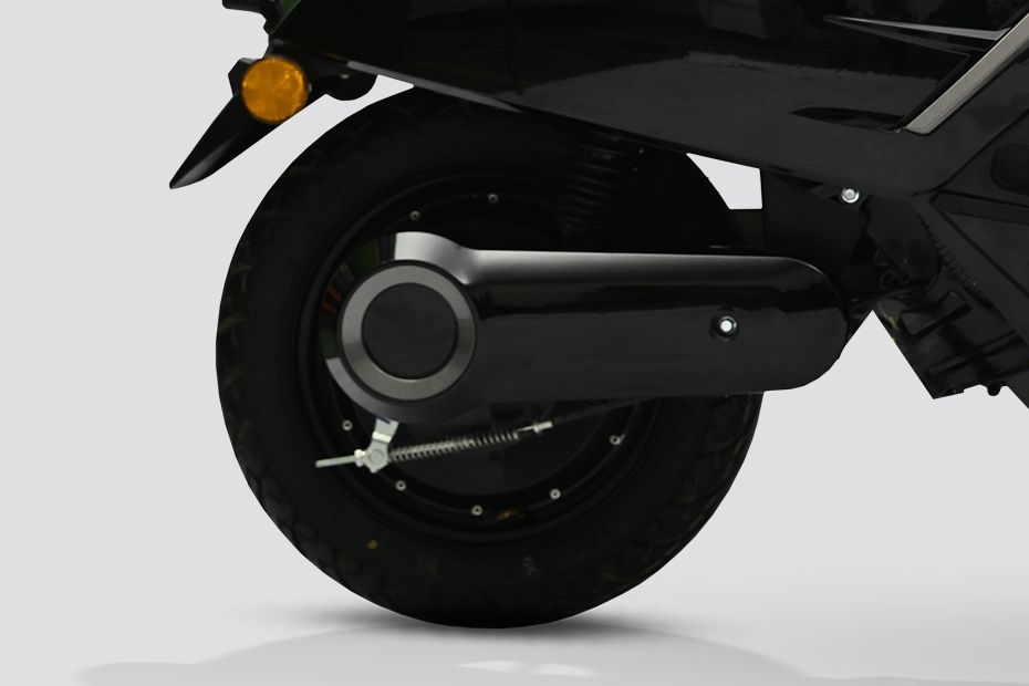Rear Tyre of Select