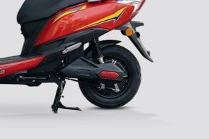 Rear Tyre of CS Plus