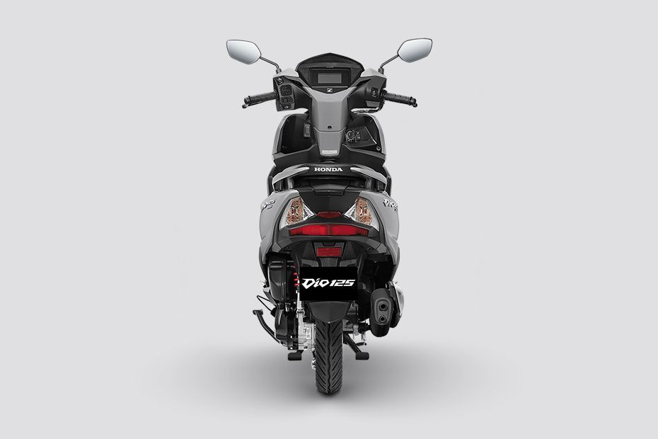 Rear View of Dio 125