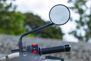 Rear View Mirror Glass of Tracker 400