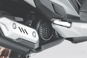 Engine (Right) of Dio 125