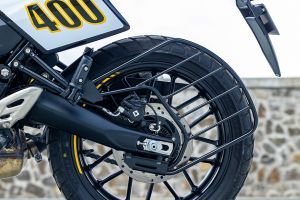 Saree Guard of Tracker 400