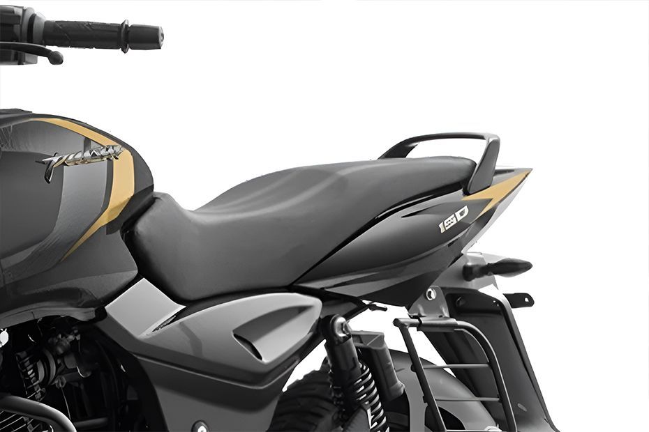 Seat of Pulsar 150