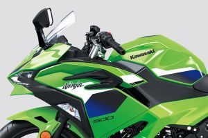 Side Fairing of Ninja 500