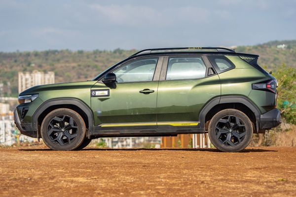 Side Profile View (Left) Image of Duster