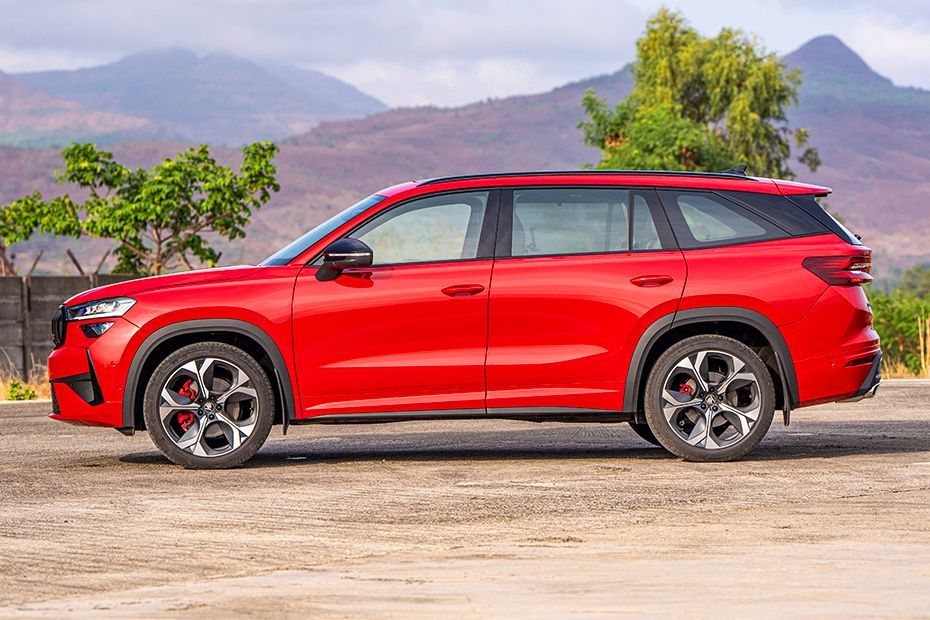 Side Profile View (Left) Image of Kodiaq RS